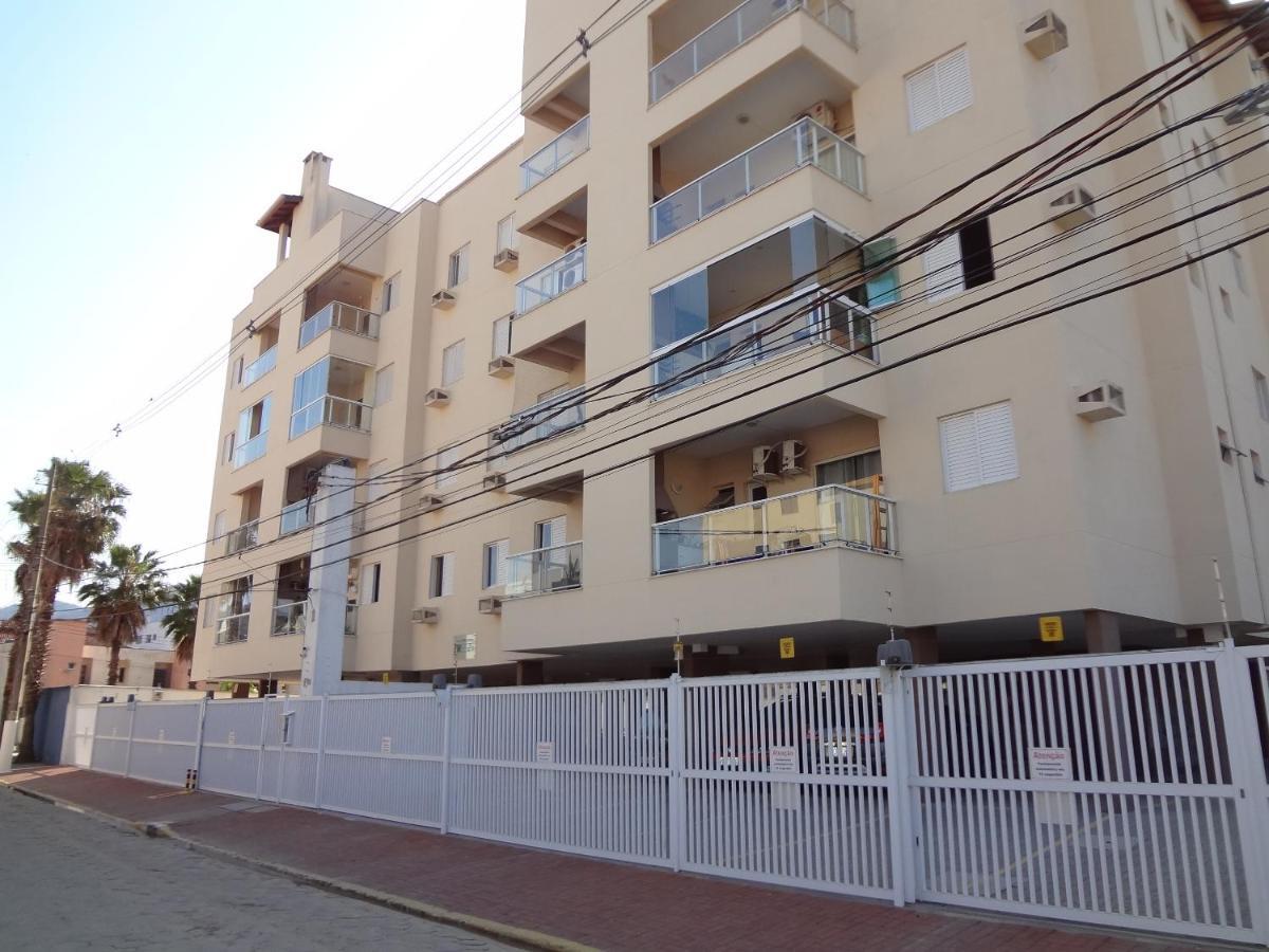 Lindo Apto Aconchegante, Piscina, Ar Condicionado E Sacada Gourmet No Itagua Apartamento *